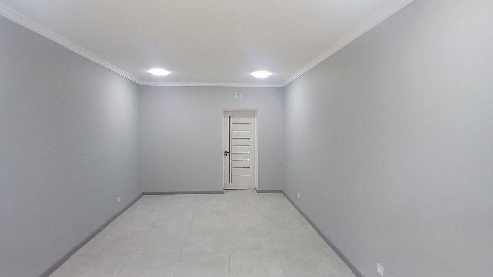 Ищете помещение под офис или магазин по первой линии? Вот он!