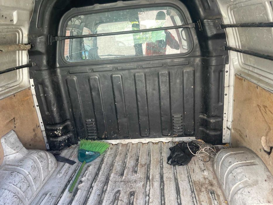 Hyndai H1 2.5 TDI / Хюндай Х1 2005 година на части