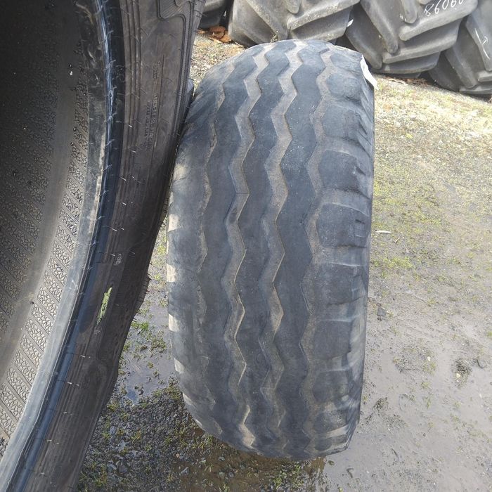 Cauciucuri 11.5/80-15.3  Bkt Anvelope Tractor REZISTENTE