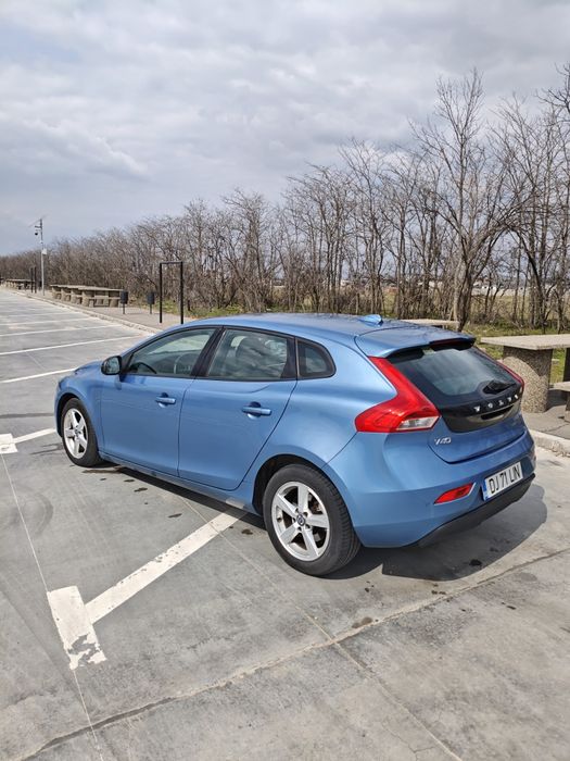 VOLVO V40 2015 — imagine 4