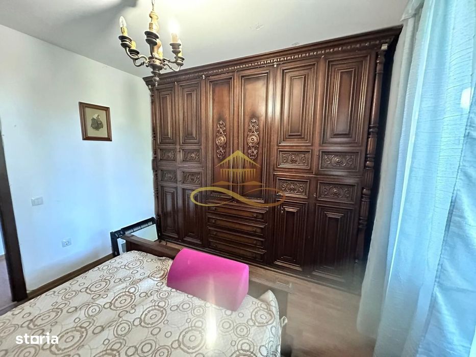 De vanzare casa 4 camere Siretu Saucesti
