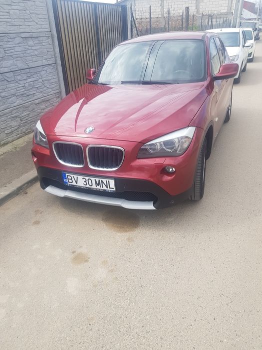 Vînd auto BMW X1 impecabil