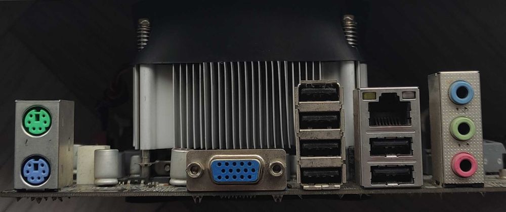 Материнская плата Н61 LGA1155+проц+кулер