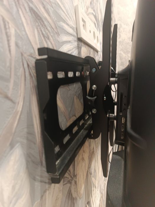 Продается телевизор