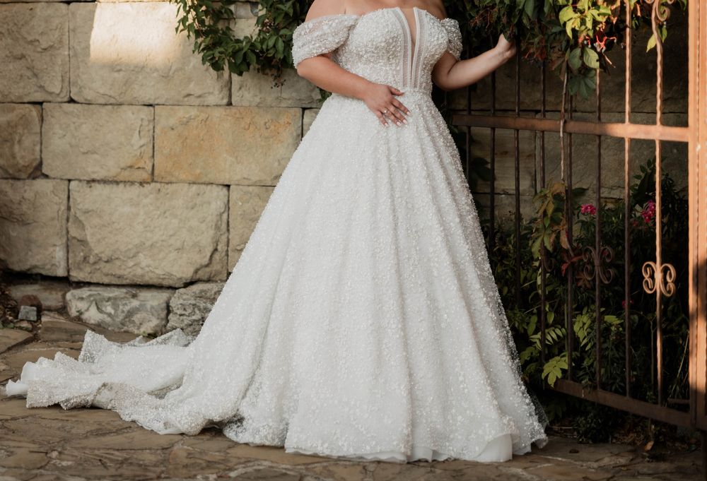 Булчинска  рокля