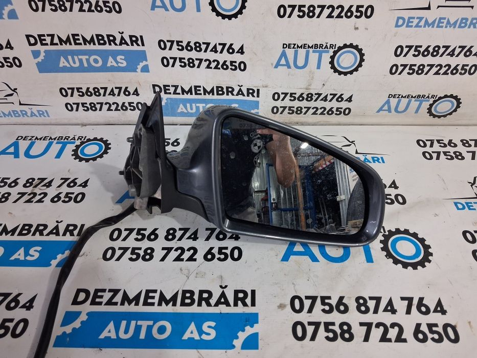 Oglinda dreapta Audi a4 b7 2005