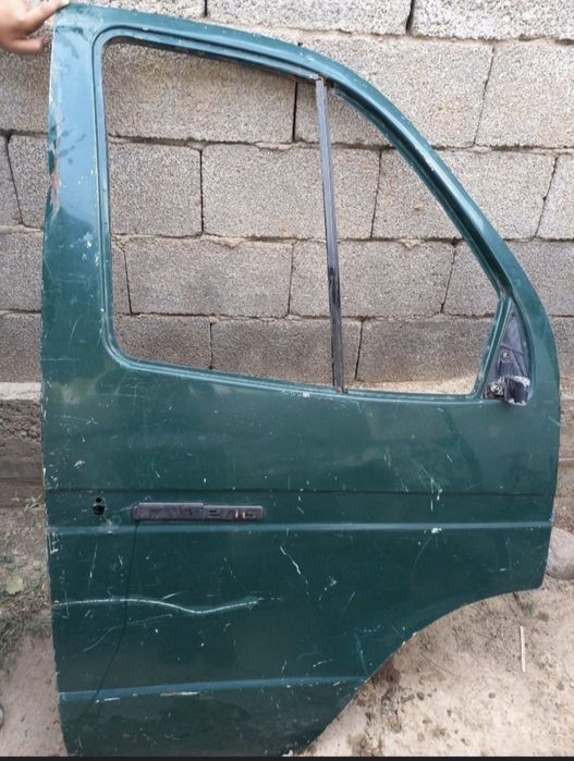 Двер на газель в харошем состояние