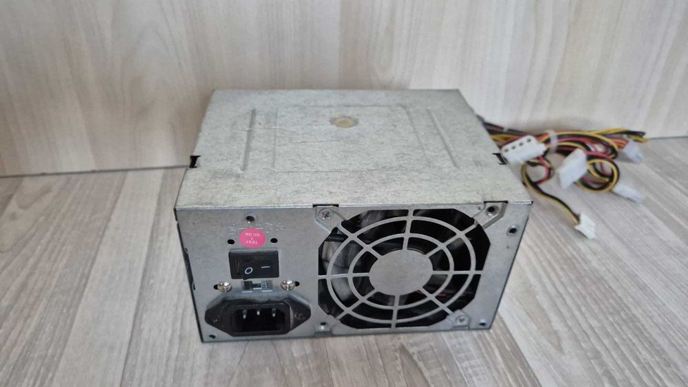 Sursa PC 250 W + cablu