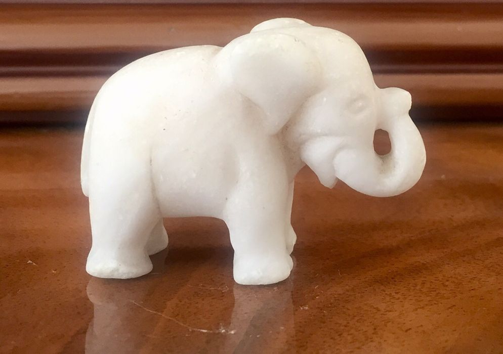Слон камень натуральный
