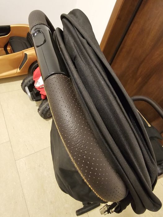 Leclerc Carucior cu landou si accesorii(umbrela, insecte, ploaie)