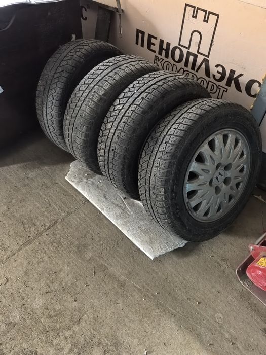 Диски с резиной 15