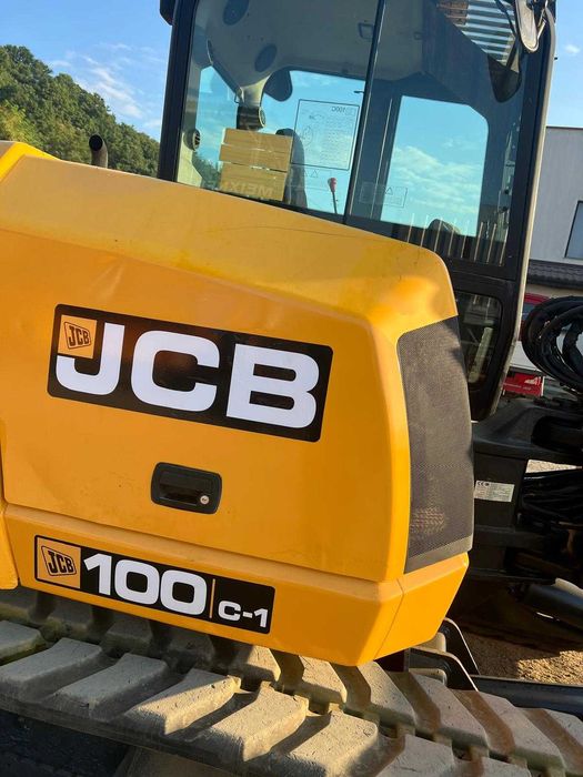 Excavator JCB100 C-1 an 2017 , 9,8 to
