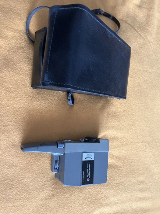 Продам пленочную кинокамеру