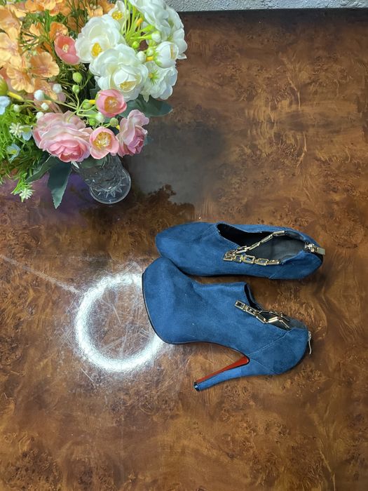 Туфли замшевые 39