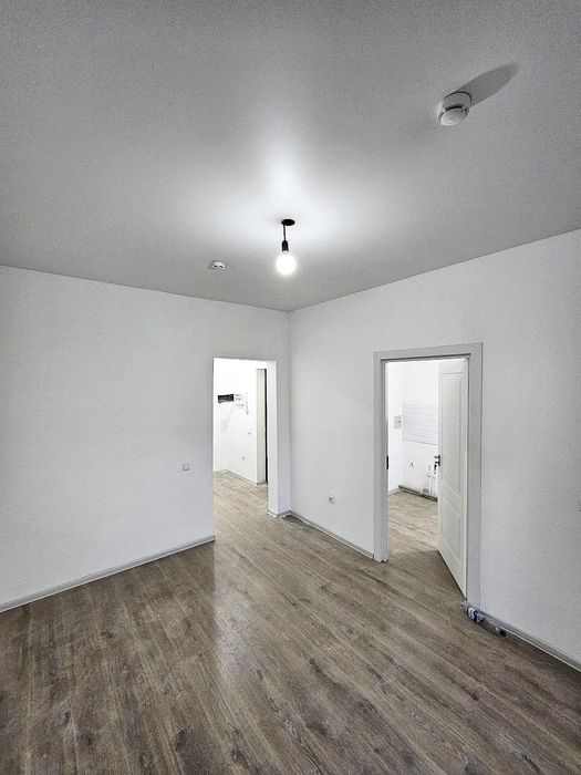 Продаётся квартира в р-не Мирабад, ЖК Assalom Sohil 1/16/16