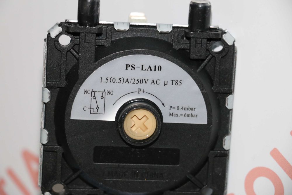 Presostat aer NOU 0,4 mbar HoneyWell C4065FH C6065A etc