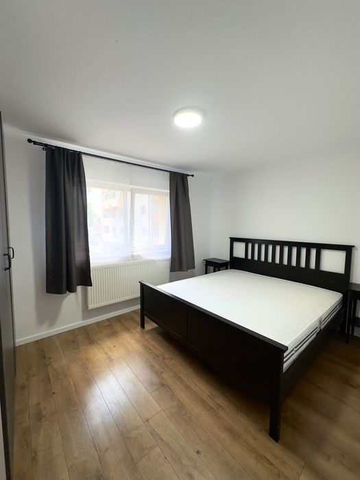 Închiriez apartament 3 camere | Prima închiriere | Renovat complet | Loc Parcare | Zona Big