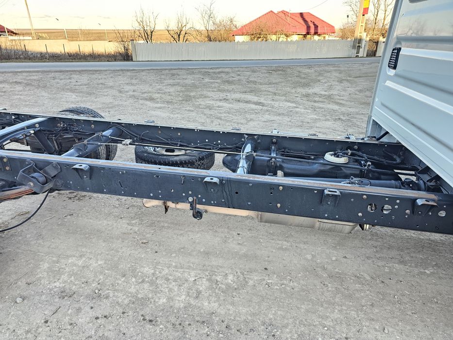 Iveco daily 35c18.an 2020 .Sasiu!