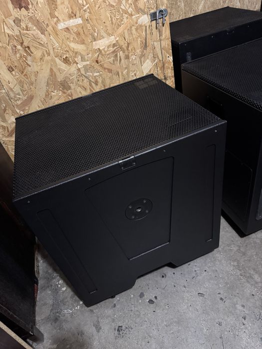 V-GSUB D&B Audiotechnik  + huse capace,  protectie