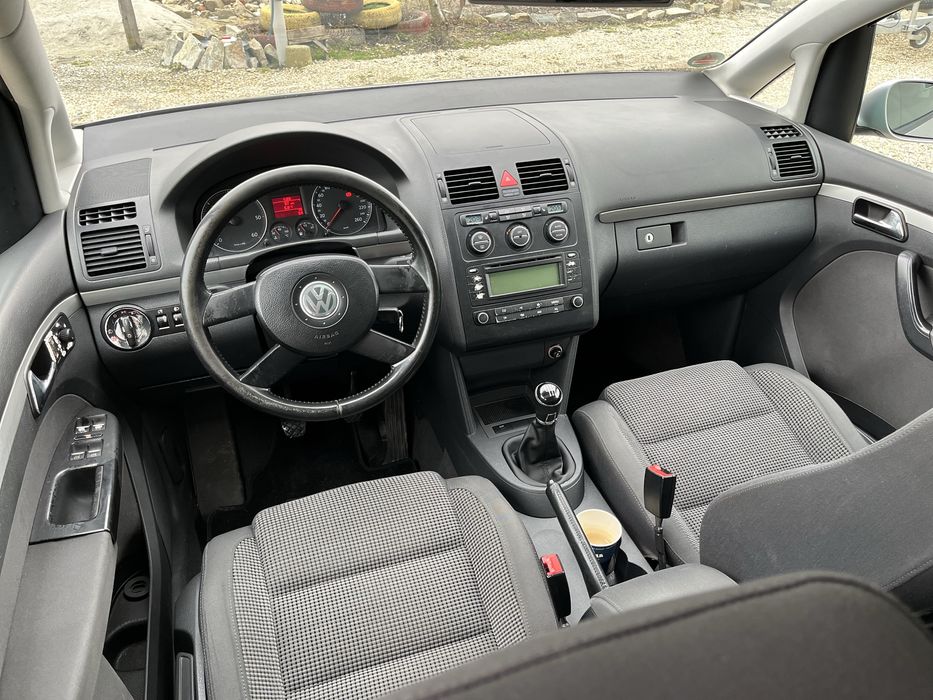 Touran 2.0 tdi 7 locuri adus din Germania
