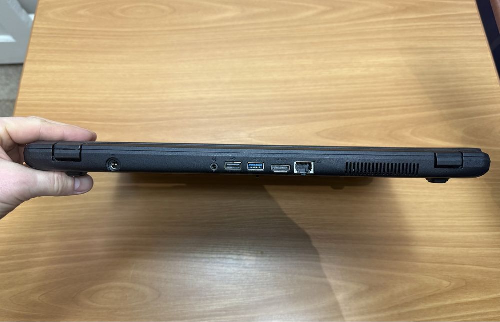 Ноутбук Acer Aspire E15