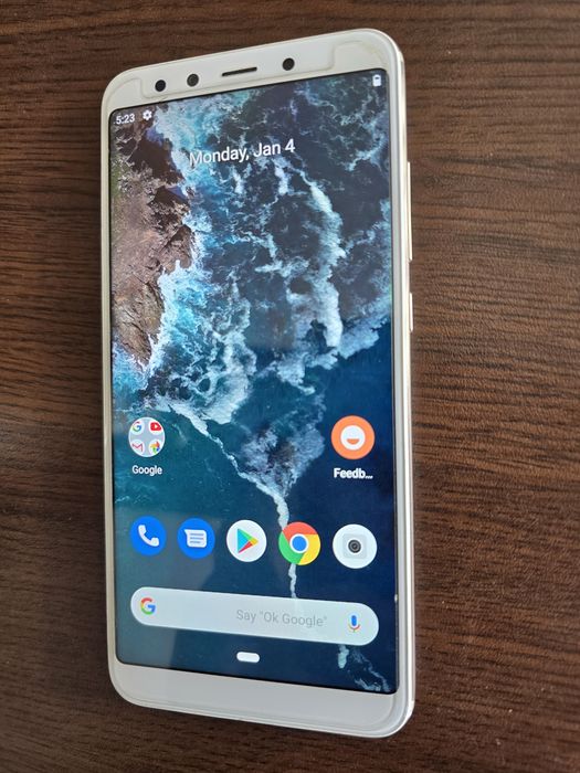 Xiaomi Mi A2 Перфектен