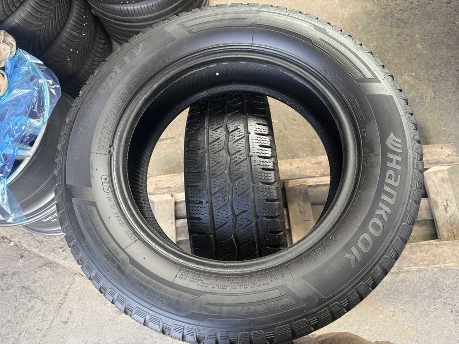 Anvelope Iarna 205/65 R16C - stoc depozit