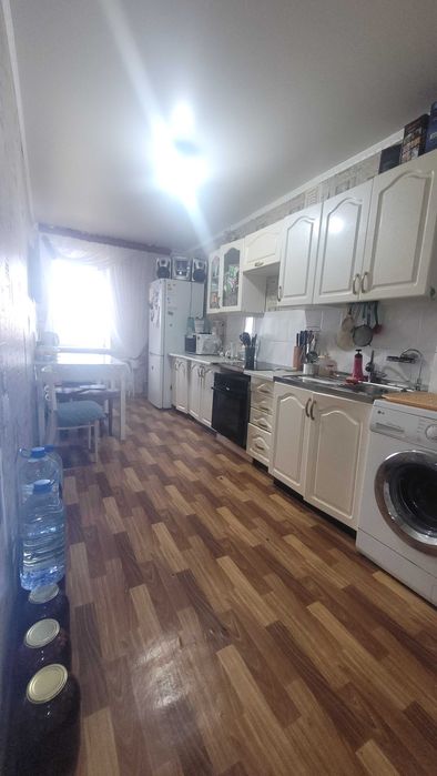 Продам 4-х ком. квартиру А. Молдагуловой 47а