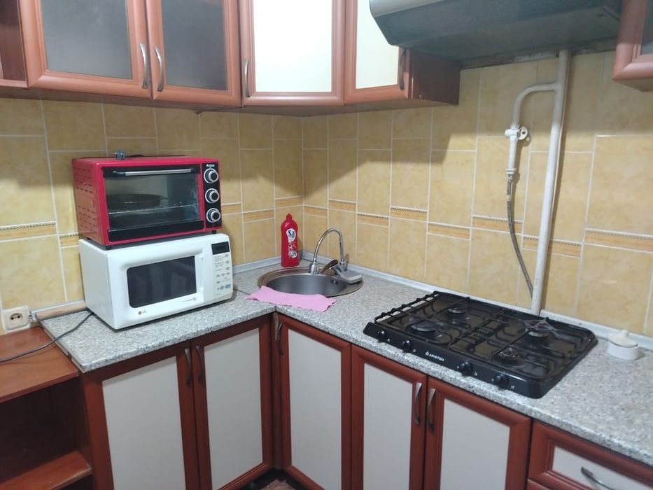 1 ком кв на 2 этаже центре