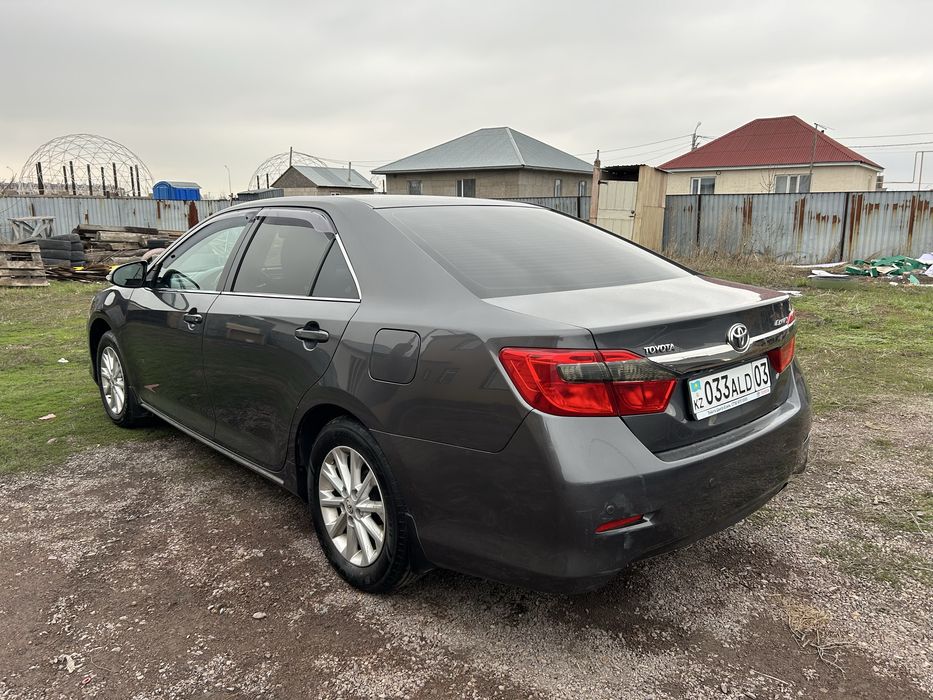 Продам камри 50 2013 года