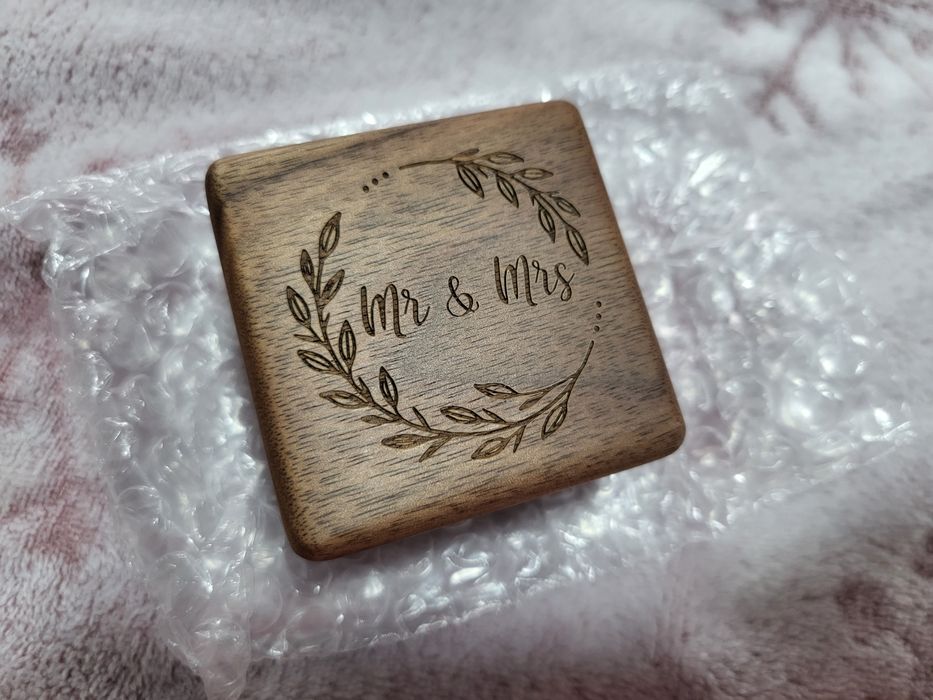 Cutie verighete lemn