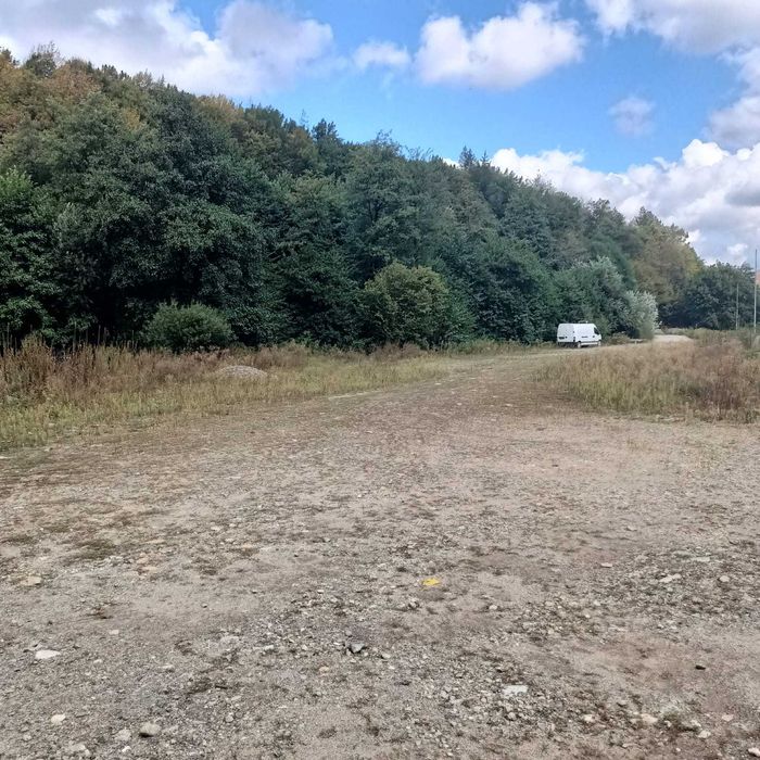 Vand teren Valea Draganului intravilan