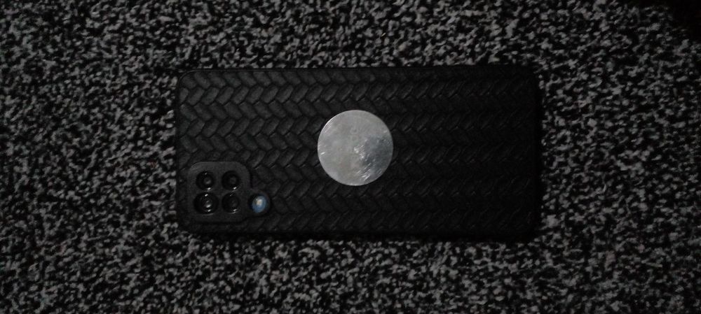 Samsung A12 64 ga 4 talik