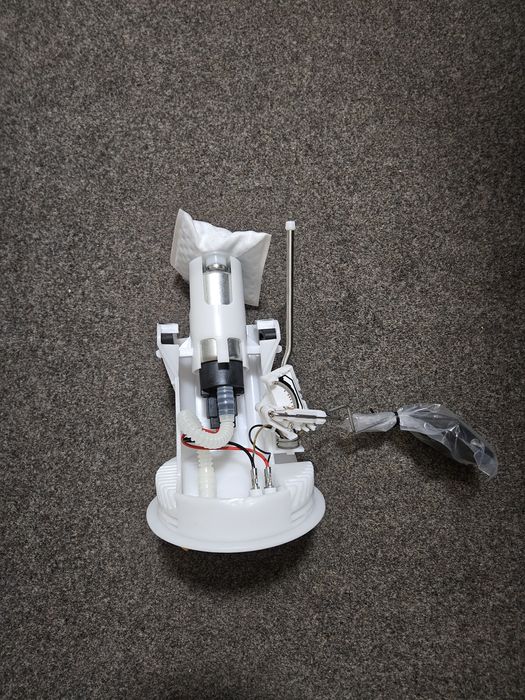 Бензонасос (станция в сборе)