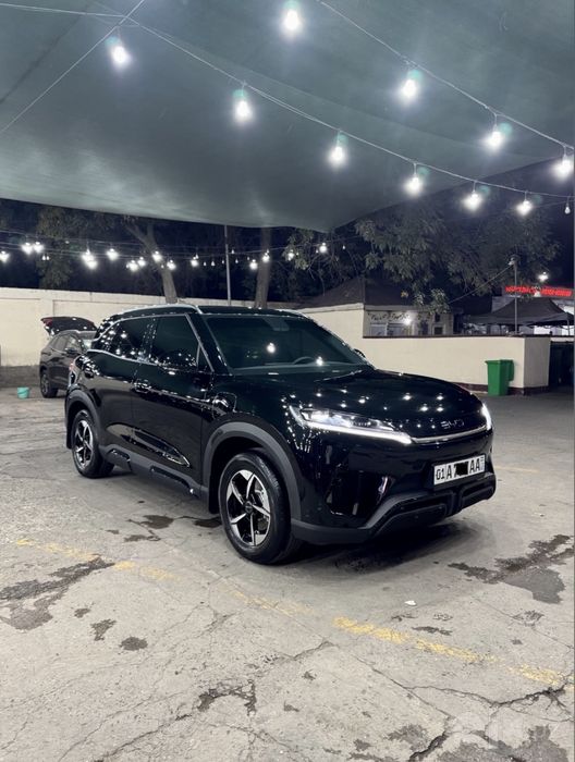 BYD Yuan Up 401 km Flagship