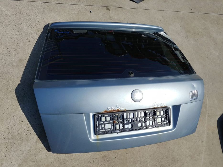 luneta skoda fabia 1 6y