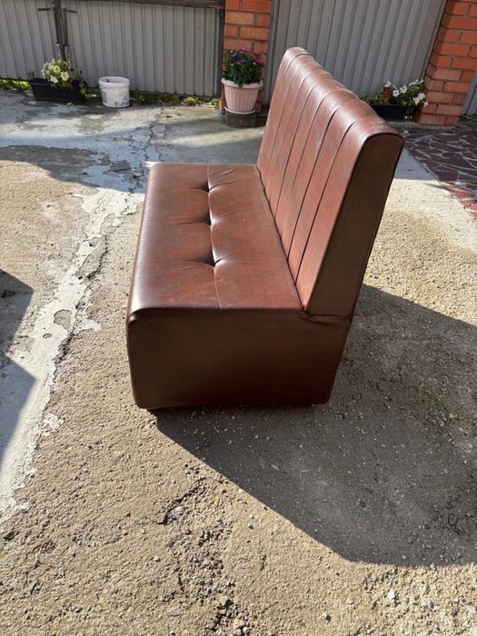 Продается комплект мебели