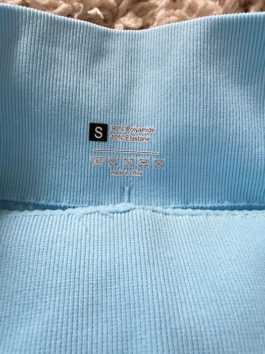 Set sală colanți și top