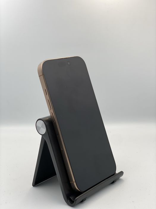 iPhone 16 Pro - 256GB, 92% baterie, 1 an garantie