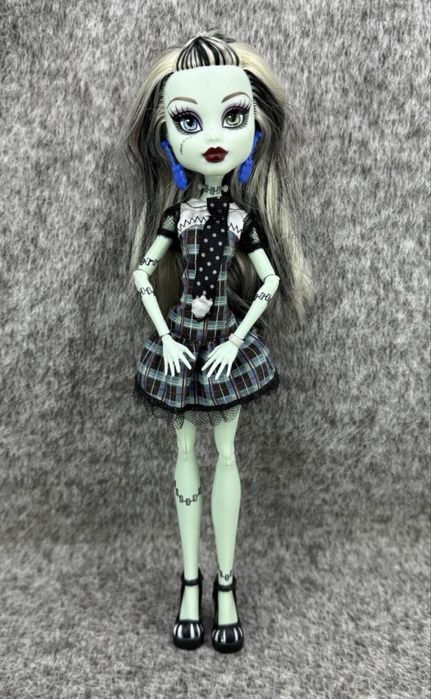 Продам Монстр Хай Monster High Abbey Bominable Sweet Screams