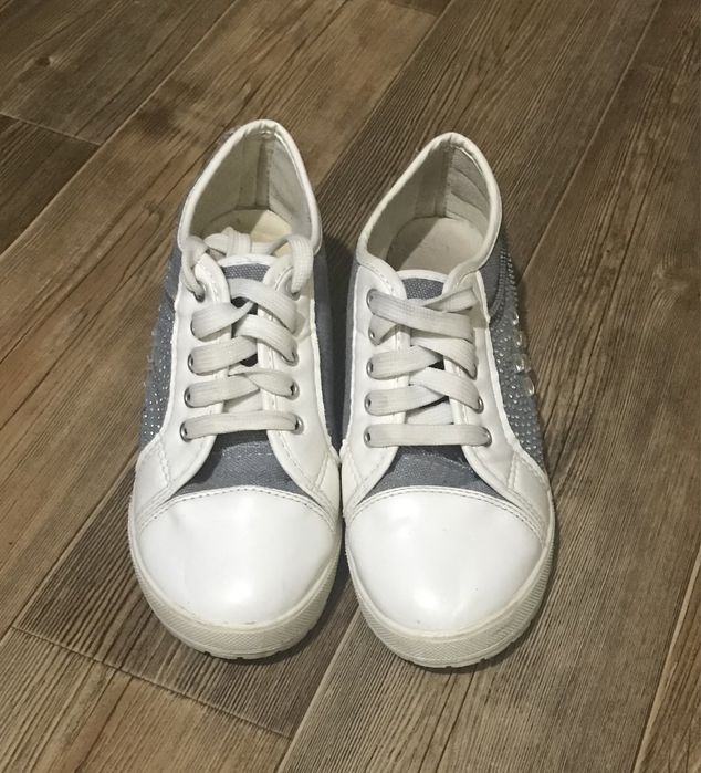 Кросовки для девочки