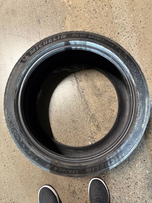 Michelin Pilot Sport 255/40/R20