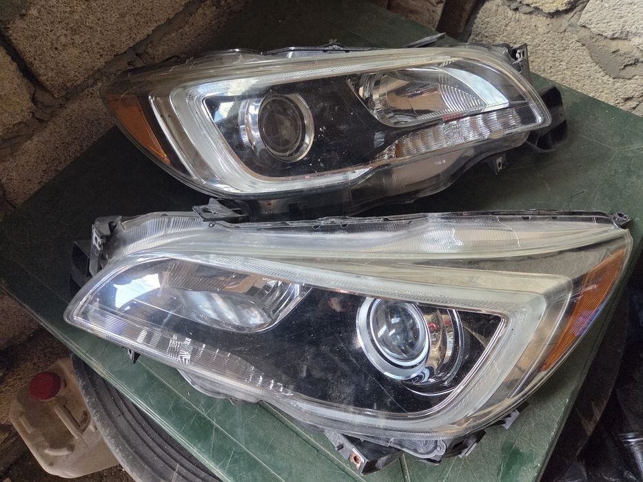 Фар Subaru Outback 2015г