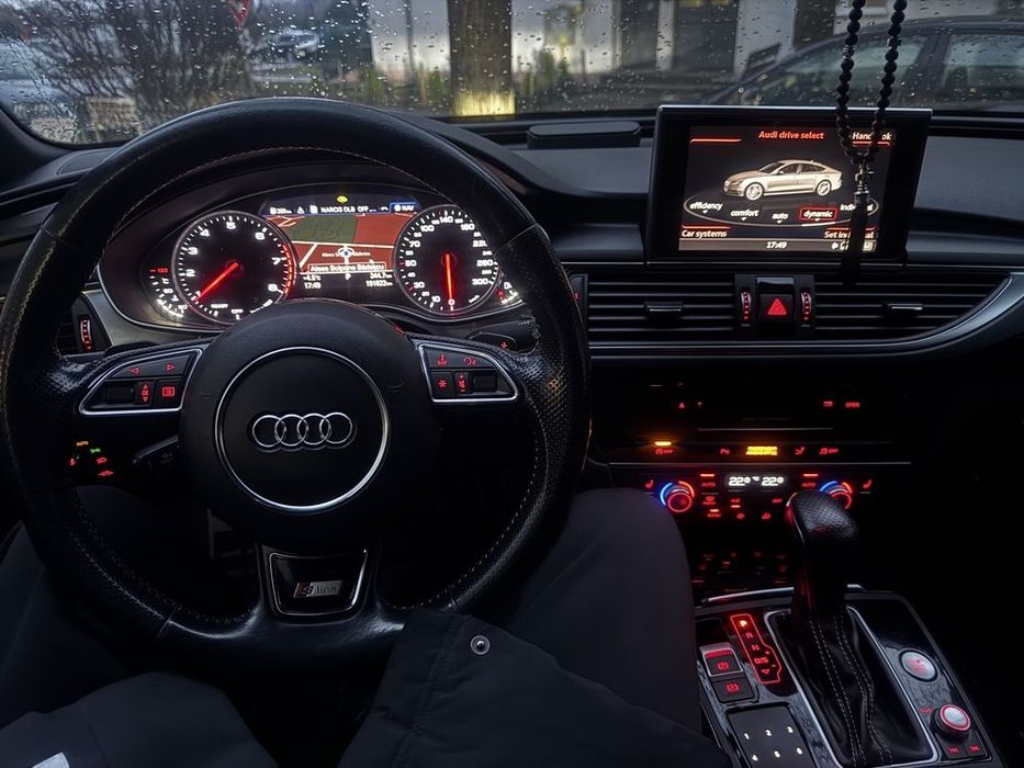 Audi A7 2017 • Benzină • 194.000 km • Stare excelentă