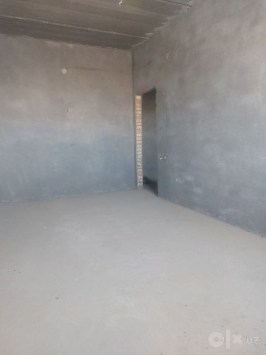 Qarshi shahar Yangi dom 1 xonali uy sotiladi
