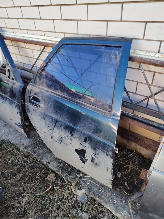 Двери Приора Ваз