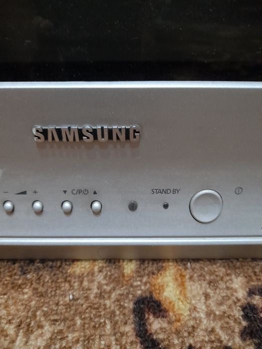 Телевизор samsung 21 инча