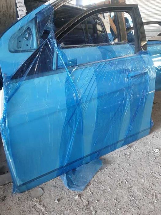 Дверь Mercedes-Benz C-Class W204