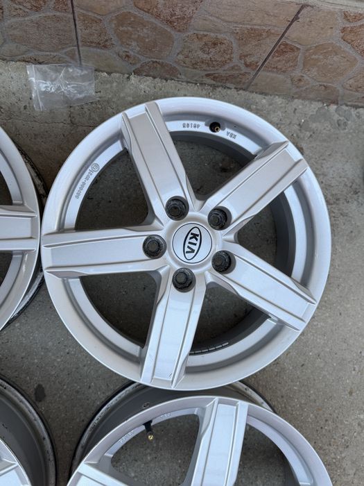 Jante aliaj R16 dedicate KIA Soul – 6.5Jx16 ET47 – 5x114.3 – CB 67.1 – cu senzori TPMS