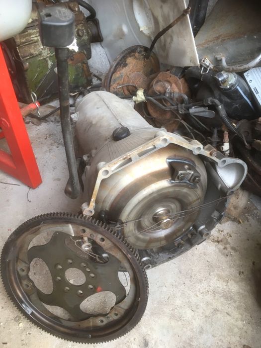 Продавам  автоматична скоростна кутия заМБ Е клас 177кс